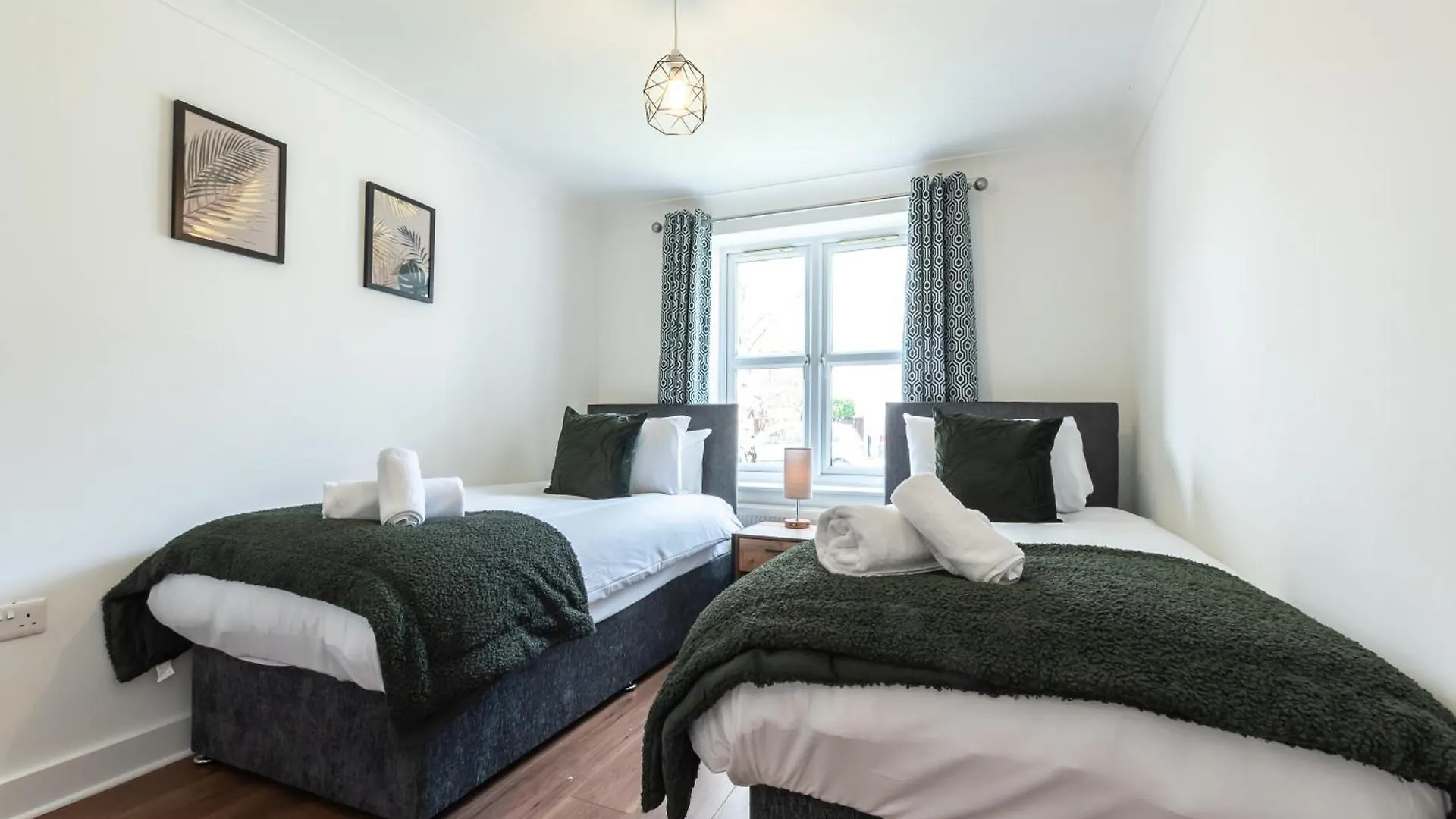 Contractor Base 2Br Parking Apartment Southampton United Kingdom